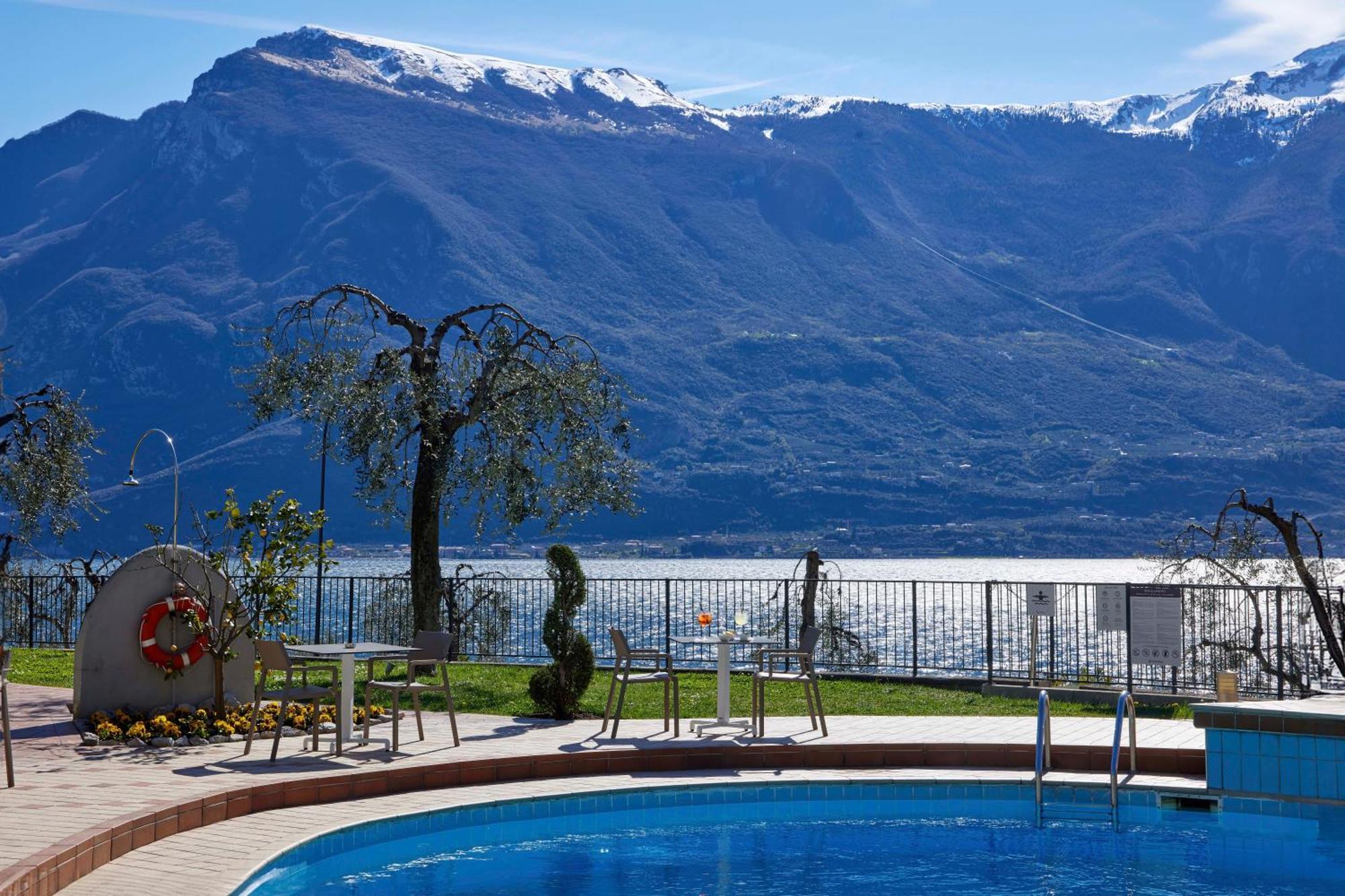 Hotel Atilius - Adults Only Limone sul Garda Eksteriør bilde