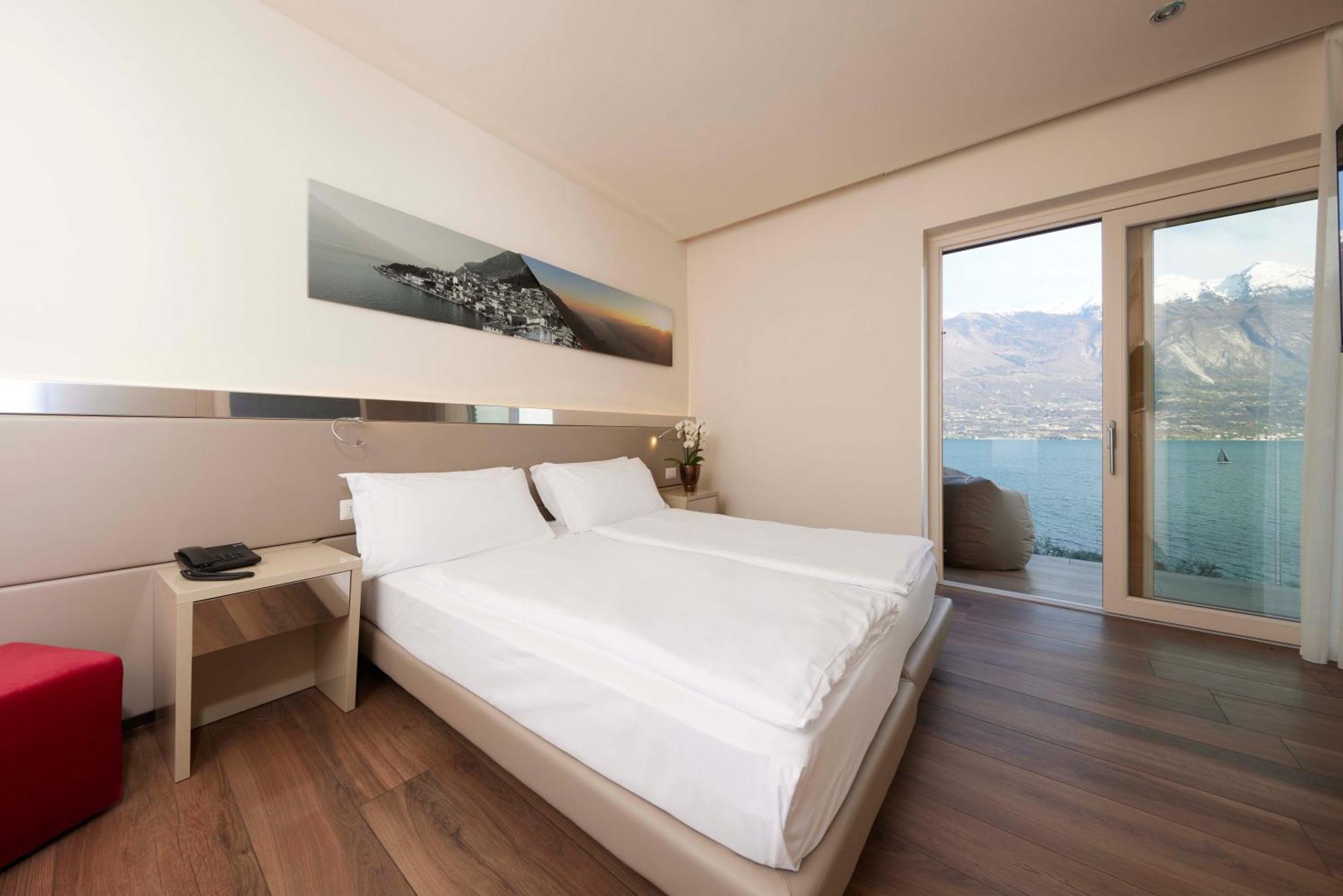 Hotel Atilius - Adults Only Limone sul Garda Rom bilde